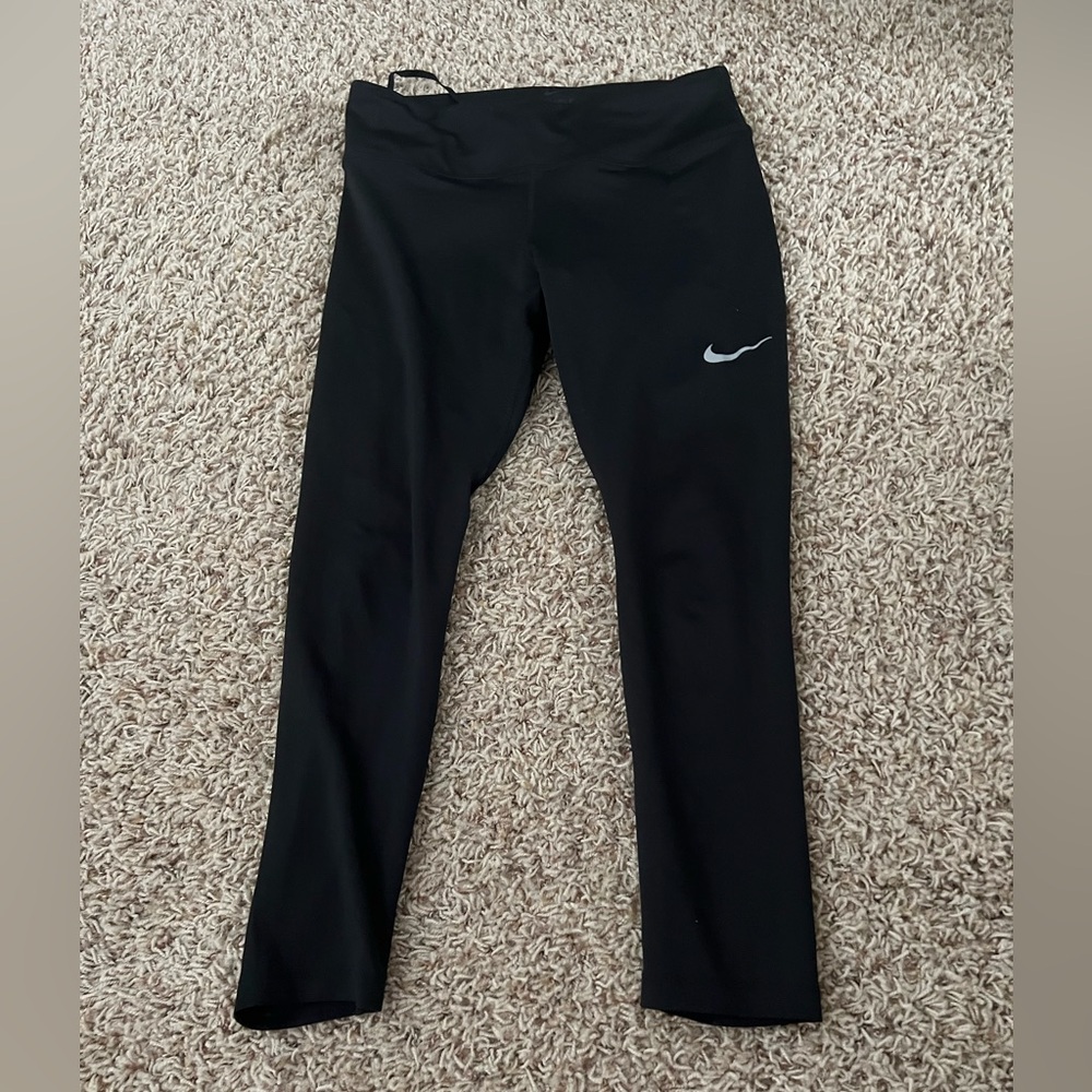 Women’s Nike DriFit Capri Leggings